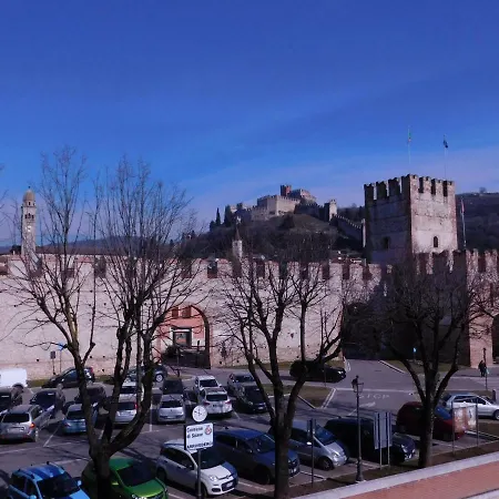 Affittacamere Castle View Guest house