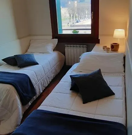 Guest house Affittacamere Castle View