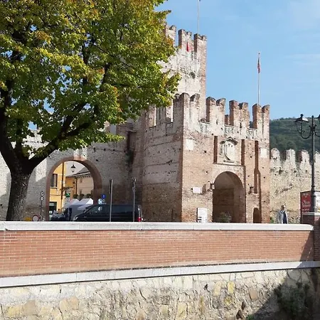 Affittacamere Castle View Guest house *